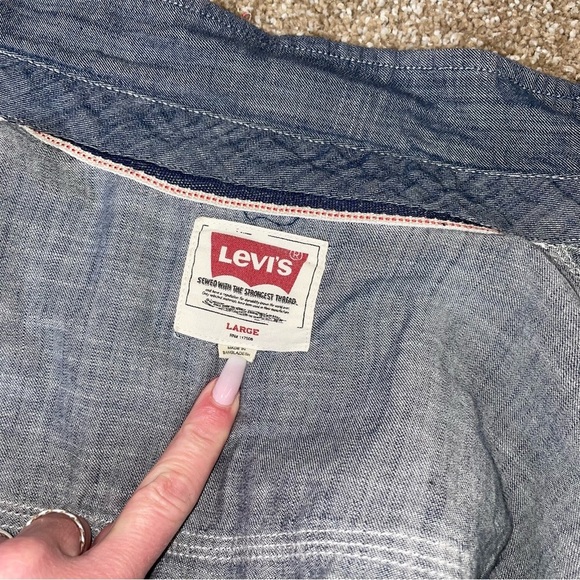 Levi's Shirt button up chambray men's 100% Cotton button up blue pockets SZ LG - Picture 10 of 10